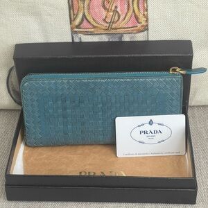 ⭐️COA⭐️PRADA RaRe VINTAGE MADRAS BLUE LONG WALLET⭐️W/Box & card⭐️💯Authentic